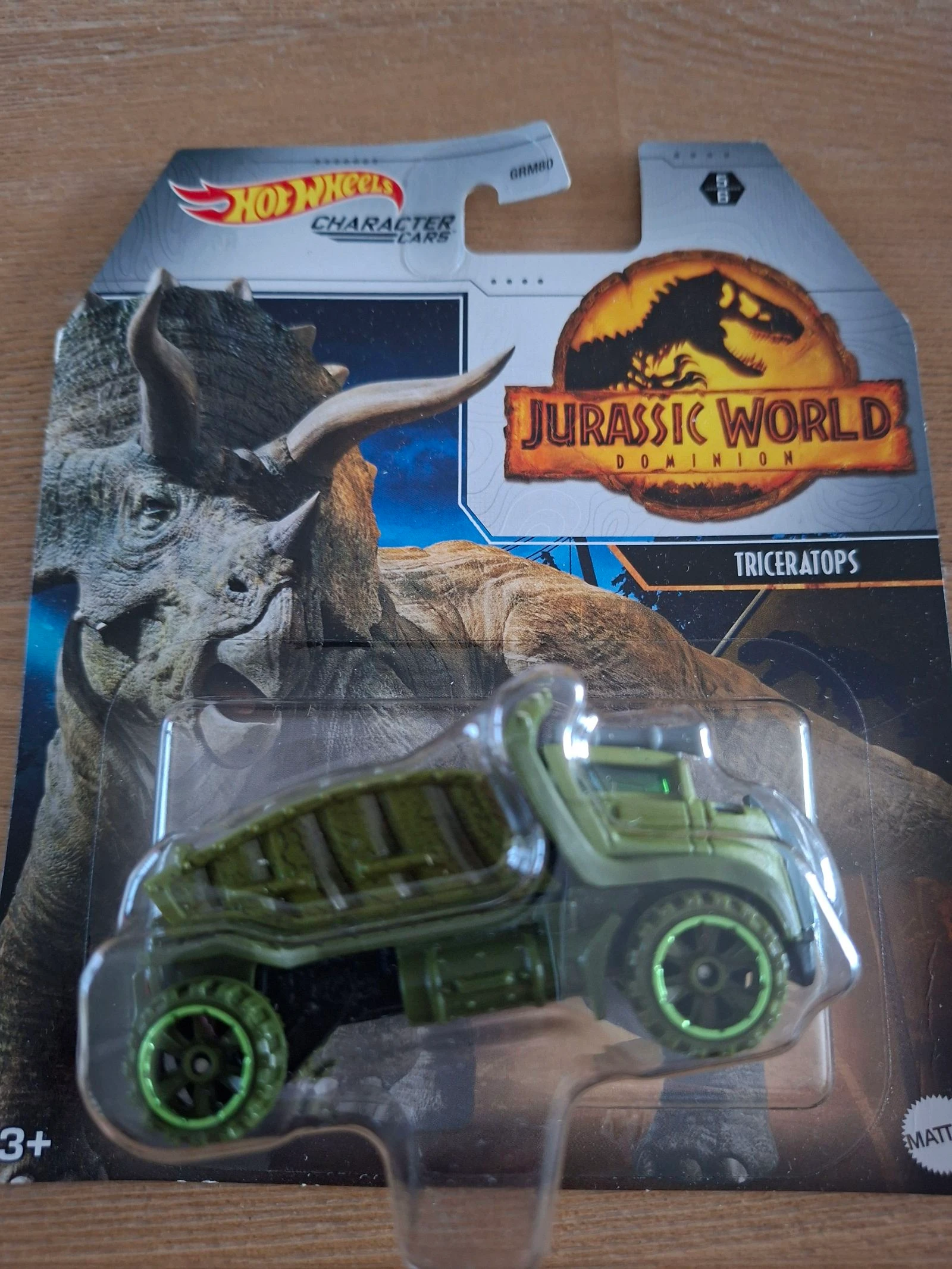 Hot Wheels Jurassic world Triceratops